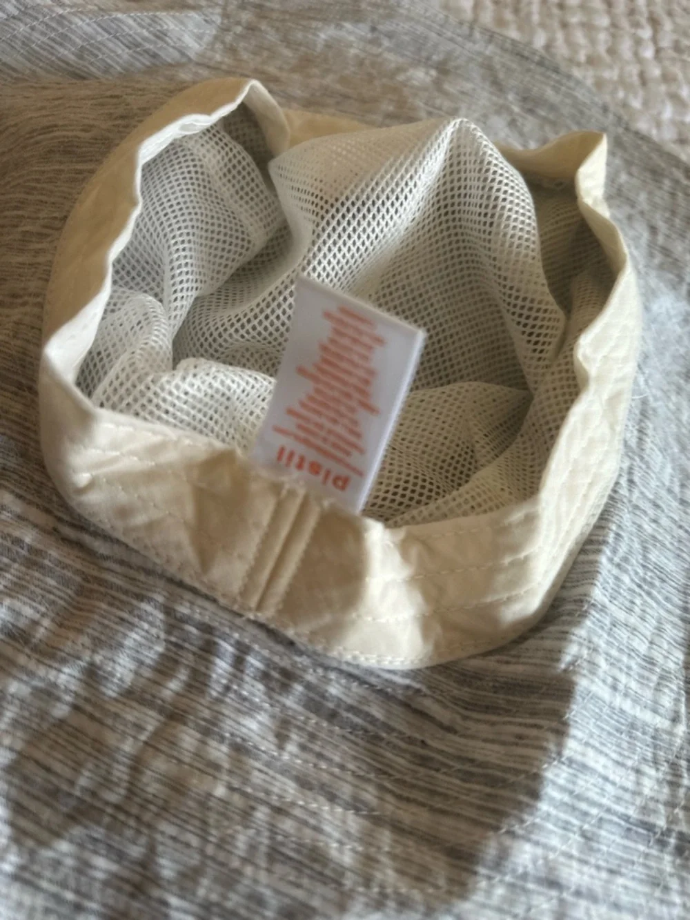 PISTIL - Picture 8 of 8